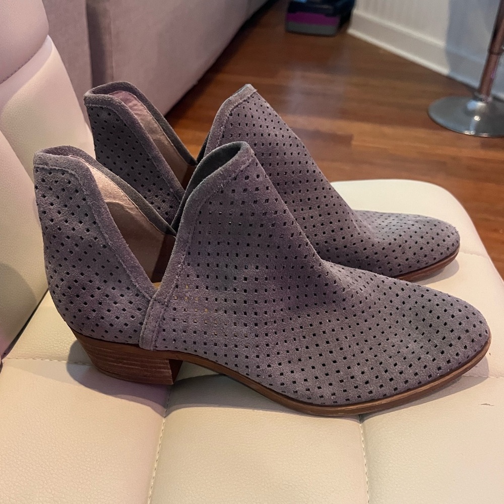 Lucky Brand Women's Perforated Ankle Boots - Gray